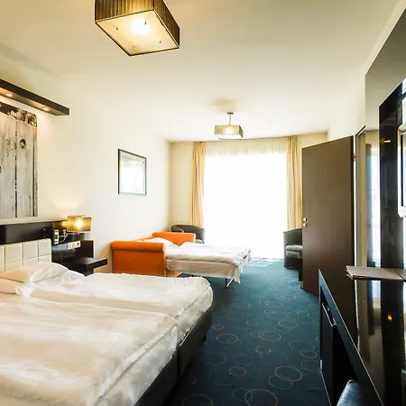 Hotel Gotthard Therme 4*