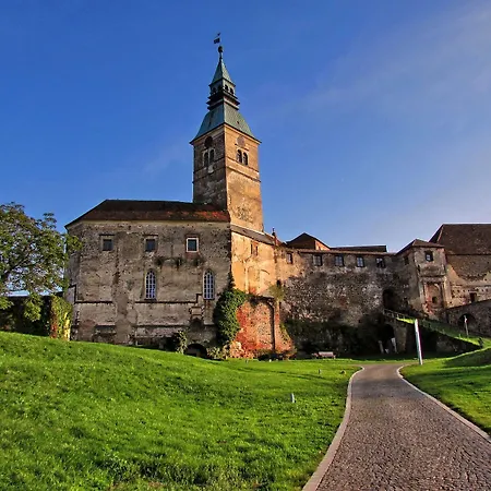 Gotthard Therme & Conference 4*
