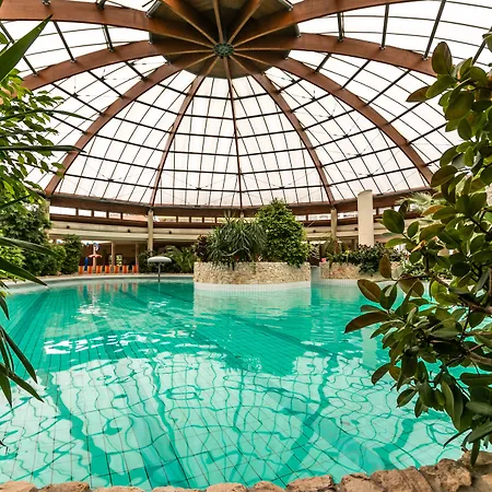 Gotthard Therme Hotel 4*