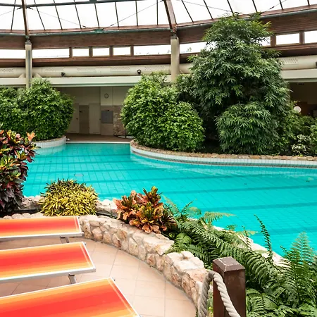 Gotthard Therme & Conference 4*