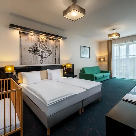 Hotell Gotthard Therme 4*