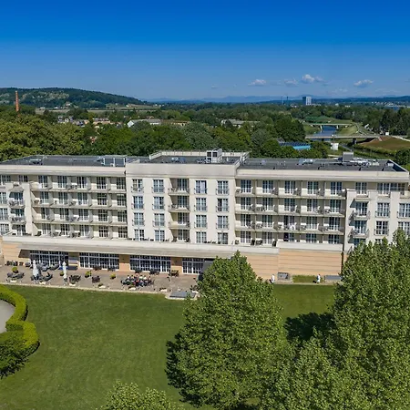 Gotthard Therme Hotell