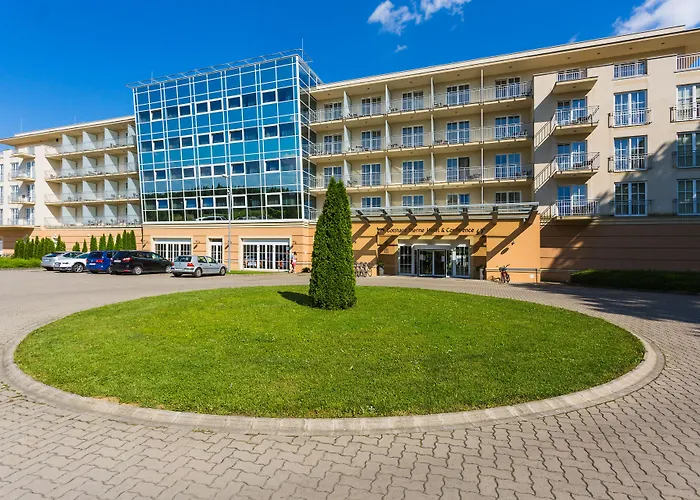 Gotthard Therme & Conference Hotel 4*